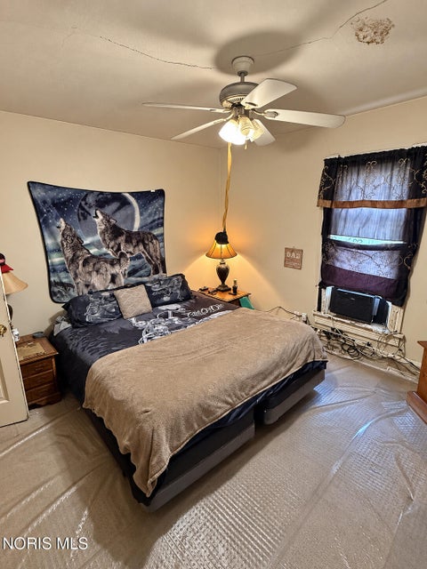Tiny photo for 544 N Countyline Street, Fostoria, OH 44830 (MLS # 10013295)