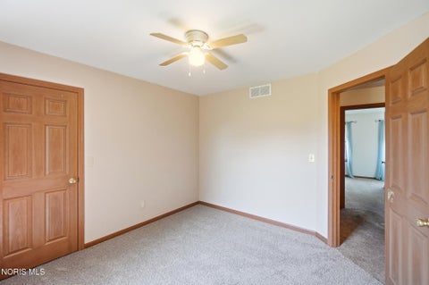 Tiny photo for 1079 Raven Road, Bowling Green, OH 43402 (MLS # 10011136)