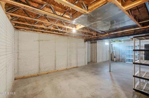 Tiny photo for 1079 Raven Road, Bowling Green, OH 43402 (MLS # 10011136)