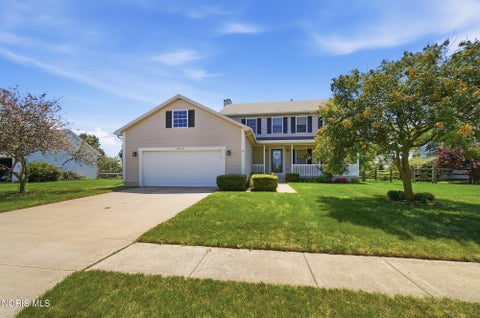 Tiny photo for 1079 Raven Road, Bowling Green, OH 43402 (MLS # 10011136)