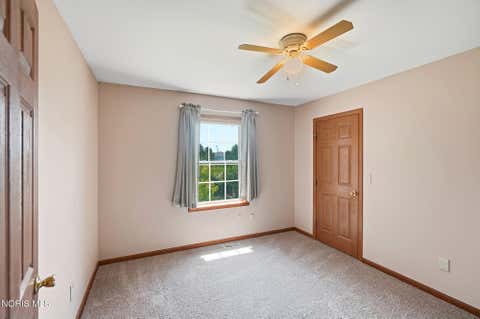 Tiny photo for 1079 Raven Road, Bowling Green, OH 43402 (MLS # 10011136)
