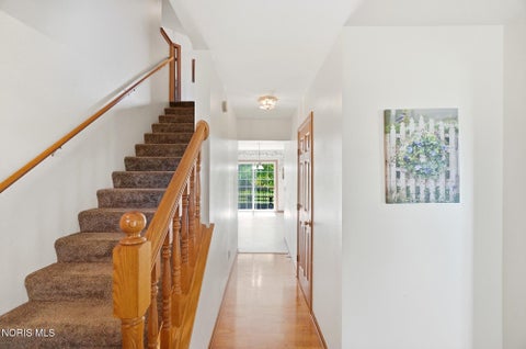 Tiny photo for 1079 Raven Road, Bowling Green, OH 43402 (MLS # 10011136)