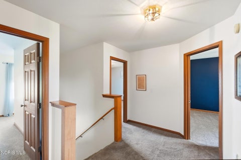 Tiny photo for 1079 Raven Road, Bowling Green, OH 43402 (MLS # 10011136)