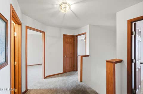Tiny photo for 1079 Raven Road, Bowling Green, OH 43402 (MLS # 10011136)
