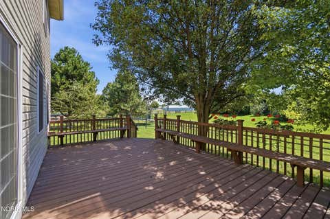 Tiny photo for 1079 Raven Road, Bowling Green, OH 43402 (MLS # 10011136)