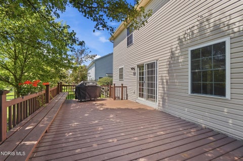 Tiny photo for 1079 Raven Road, Bowling Green, OH 43402 (MLS # 10011136)