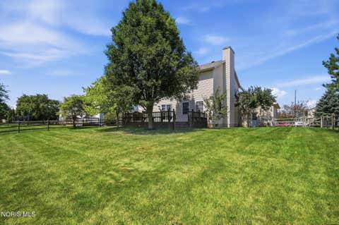 Tiny photo for 1079 Raven Road, Bowling Green, OH 43402 (MLS # 10011136)