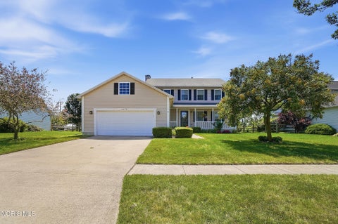 Tiny photo for 1079 Raven Road, Bowling Green, OH 43402 (MLS # 10011136)