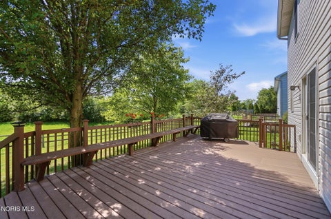 Tiny photo for 1079 Raven Road, Bowling Green, OH 43402 (MLS # 10011136)