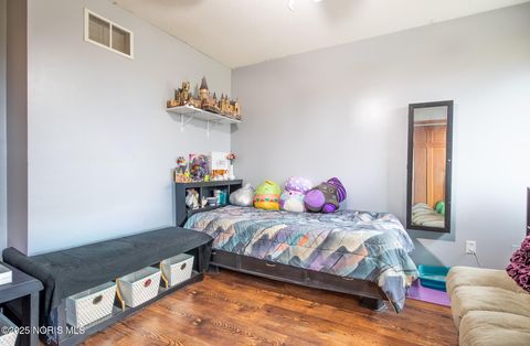 Tiny photo for 2332 County Road E Rd, Edgerton, OH 43517 (MLS # 10002041)