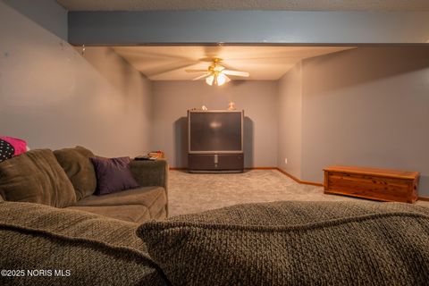 Tiny photo for 2332 County Road E Rd, Edgerton, OH 43517 (MLS # 10002041)