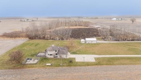 Tiny photo for 2332 County Road E Rd, Edgerton, OH 43517 (MLS # 10002041)