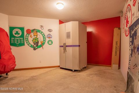 Tiny photo for 2332 County Road E Rd, Edgerton, OH 43517 (MLS # 10002041)