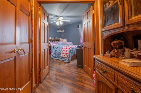 Tiny photo for 2332 County Road E Rd, Edgerton, OH 43517 (MLS # 10002041)