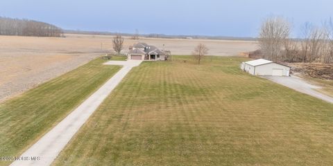 Tiny photo for 2332 County Road E Rd, Edgerton, OH 43517 (MLS # 10002041)