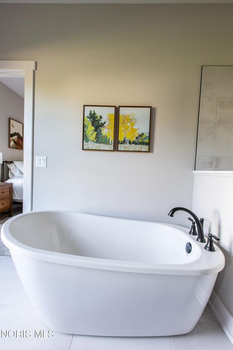 Tiny photo for 8513 Alyssa Way, Monclova, OH 43542 (MLS # 10005638)