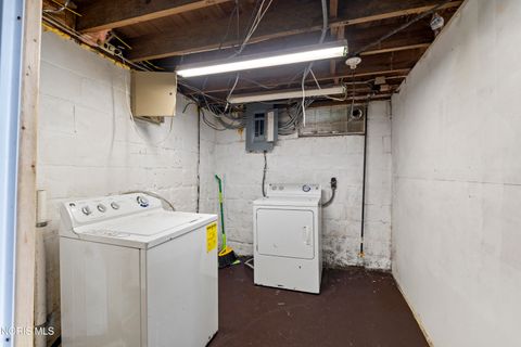 Tiny photo for 3711 Sherbrooke Road, Toledo, OH 43613 (MLS # 10006936)