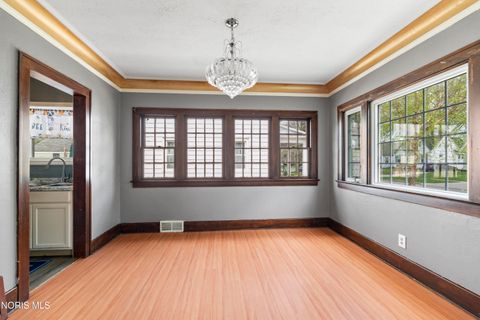 Tiny photo for 3711 Sherbrooke Road, Toledo, OH 43613 (MLS # 10006936)