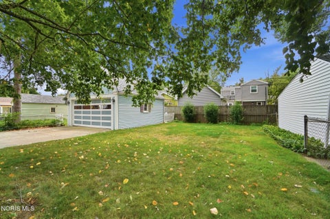 Tiny photo for 3717 Mapleway Drive, Toledo, OH 43614 (MLS # 10011216)