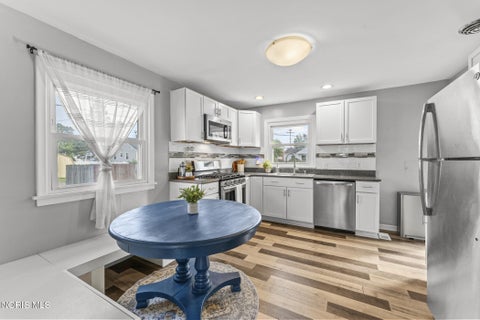 Tiny photo for 3228 Rocksberry Avenue, Toledo, OH 43614 (MLS # 10012458)