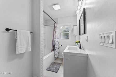 Tiny photo for 3228 Rocksberry Avenue, Toledo, OH 43614 (MLS # 10012458)