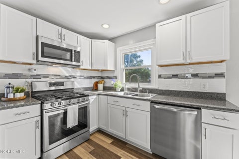 Tiny photo for 3228 Rocksberry Avenue, Toledo, OH 43614 (MLS # 10012458)