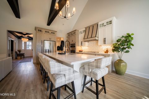 Tiny photo for 3 W Lake Road, Vermilion, OH 44089 (MLS # 10004472)