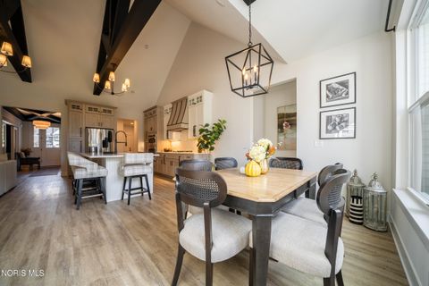 Tiny photo for 3 W Lake Road, Vermilion, OH 44089 (MLS # 10004472)