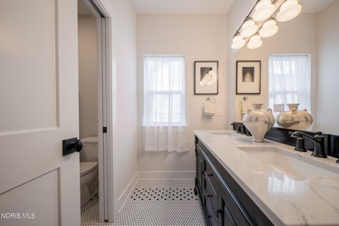 Tiny photo for 3 W Lake Road, Vermilion, OH 44089 (MLS # 10004472)