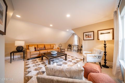 Tiny photo for 3 W Lake Road, Vermilion, OH 44089 (MLS # 10004472)