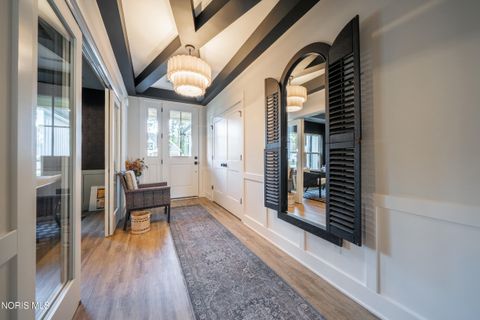 Tiny photo for 3 W Lake Road, Vermilion, OH 44089 (MLS # 10004472)