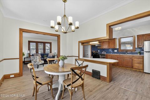 Tiny photo for 3837 Homewood Avenue, Toledo, OH 43612 (MLS # 10003204)