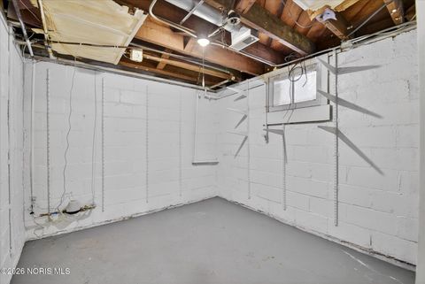 Tiny photo for 3837 Homewood Avenue, Toledo, OH 43612 (MLS # 10003204)