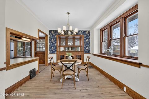 Tiny photo for 3837 Homewood Avenue, Toledo, OH 43612 (MLS # 10003204)