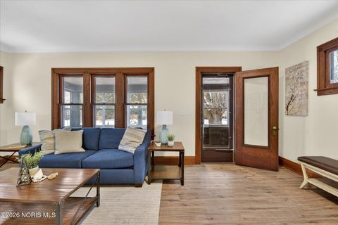 Tiny photo for 3837 Homewood Avenue, Toledo, OH 43612 (MLS # 10003204)