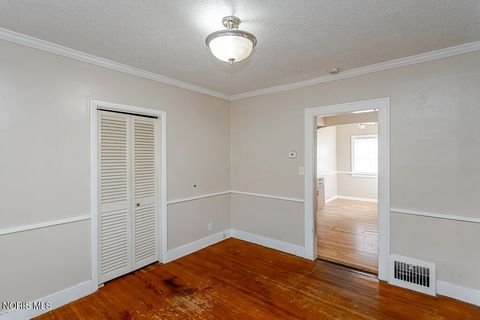 Tiny photo for 3340 Upton Avenue, Toledo, OH 43613 (MLS # 10008627)
