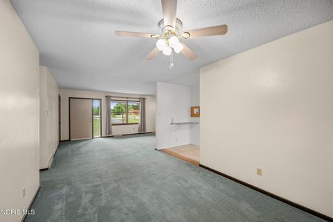 Tiny photo for 8340 Monclova Road, Monclova, OH 43542 (MLS # 10009501)