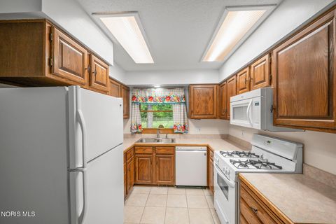 Tiny photo for 8340 Monclova Road, Monclova, OH 43542 (MLS # 10009501)