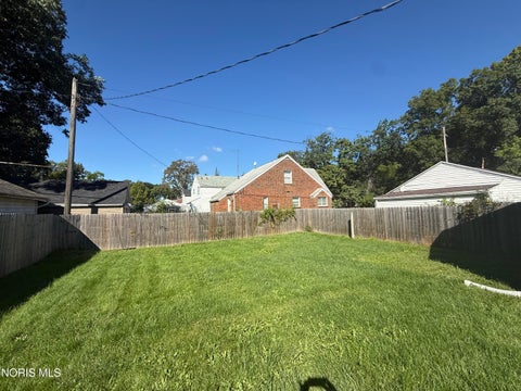 Tiny photo for 4114 S Detroit Avenue, Toledo, OH 43614 (MLS # 10013642)