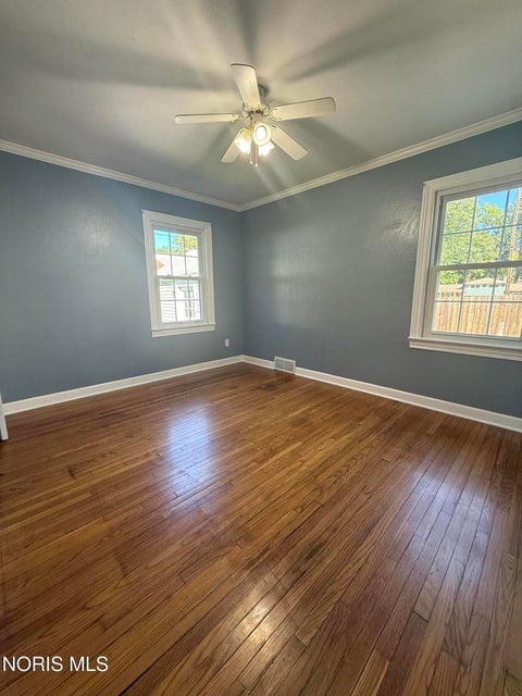 Tiny photo for 4114 S Detroit Avenue, Toledo, OH 43614 (MLS # 10013642)