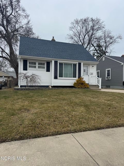 Tiny photo for 2831 118th Street, Toledo, OH 43611 (MLS # 10004586)