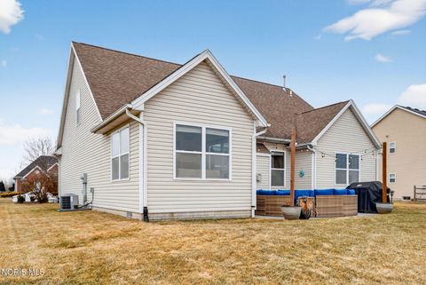 Tiny photo for 2805 Back Bay Dr, Maumee, OH 43537 (MLS # 10004771)