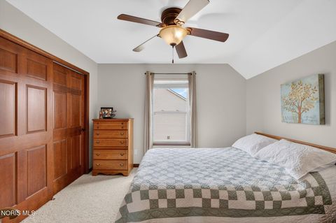 Tiny photo for 2805 Back Bay Dr, Maumee, OH 43537 (MLS # 10004771)