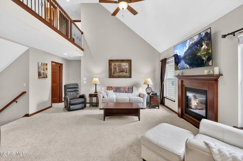 Tiny photo for 2805 Back Bay Dr, Maumee, OH 43537 (MLS # 10004771)