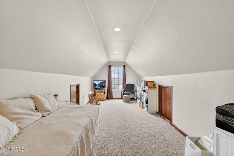 Tiny photo for 2805 Back Bay Dr, Maumee, OH 43537 (MLS # 10004771)