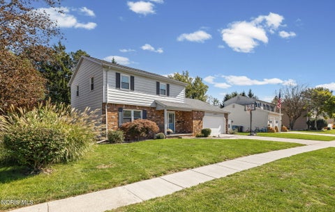 Tiny photo for 1517 Forester Drive, Oregon, OH 43616 (MLS # 10014417)