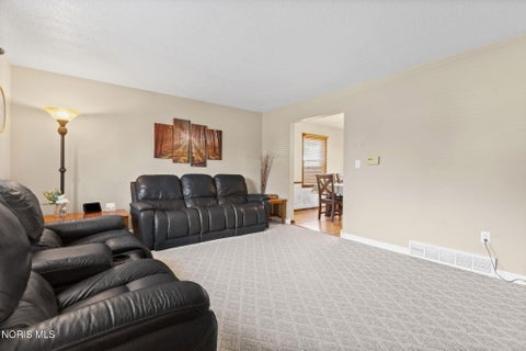 Tiny photo for 1517 Forester Drive, Oregon, OH 43616 (MLS # 10014417)