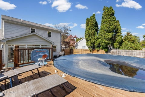 Tiny photo for 1517 Forester Drive, Oregon, OH 43616 (MLS # 10014417)