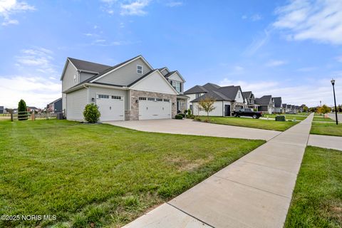 Tiny photo for 9437 Newbury Lane, Whitehouse, OH 43571 (MLS # 10000210)