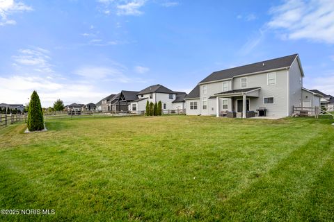 Tiny photo for 9437 Newbury Lane, Whitehouse, OH 43571 (MLS # 10000210)